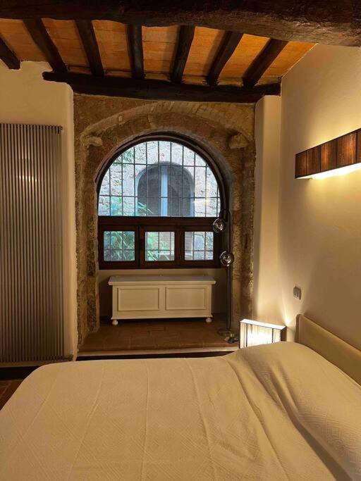 Medieval Tower In Umbria With Swimming Pool Montelagello Экстерьер фото